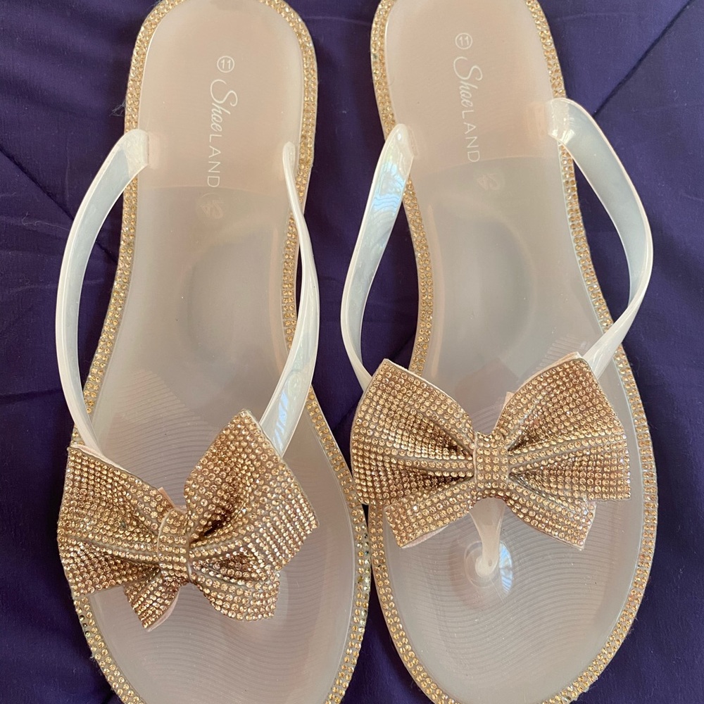 Bling bow jelly flip flops